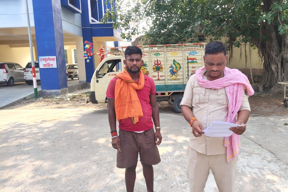 नालंदा के शीतला मंदिर तालाब में तैरता मिला अज्ञात युवक का शव, पुलिस जांच जारी