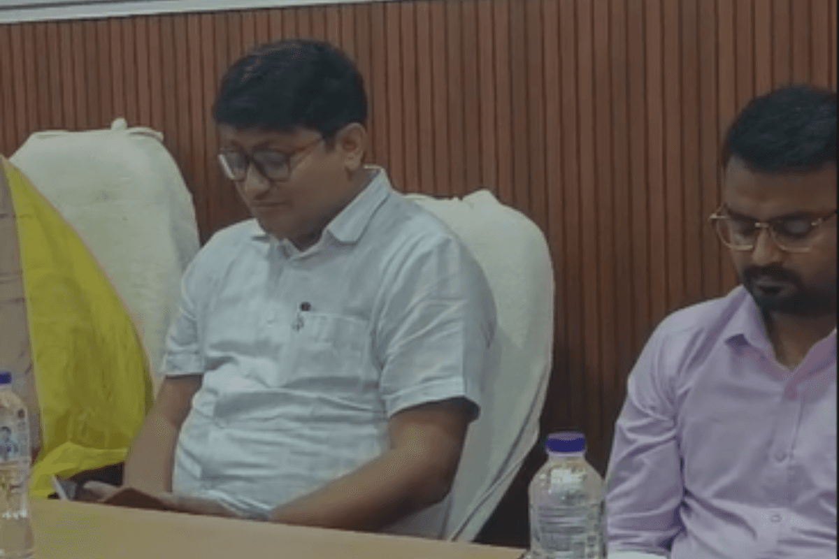 नवादा के रजौली नगर पंचायत की बैठक में बड़ा फैसला, अस्पताल रोड से हटेगा अतिक्रमण