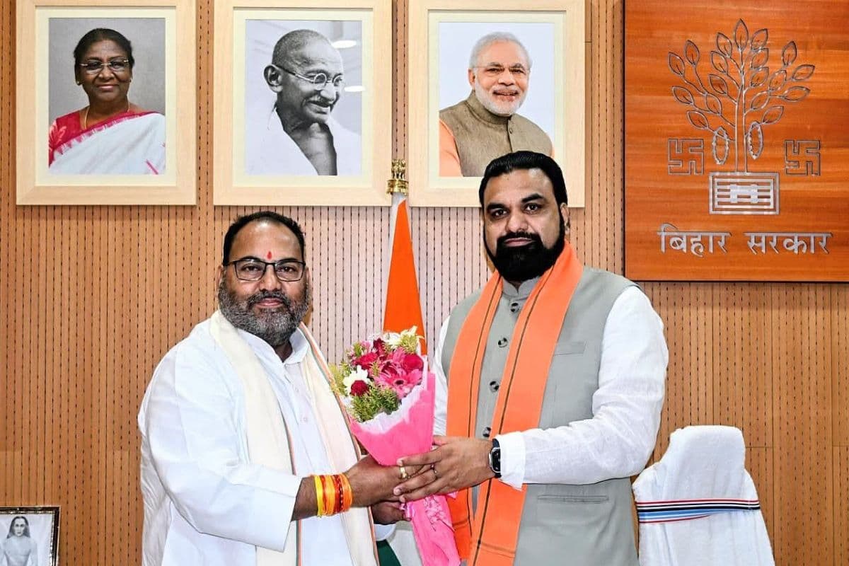 रफीगंज विधायक प्रमोद कुमार सिंह की मुख्यमंत्री सम्राट चौधरी से शिष्टाचार मुलाकात, जनसमस्याओं पर हुई विस्तृत चर्चा