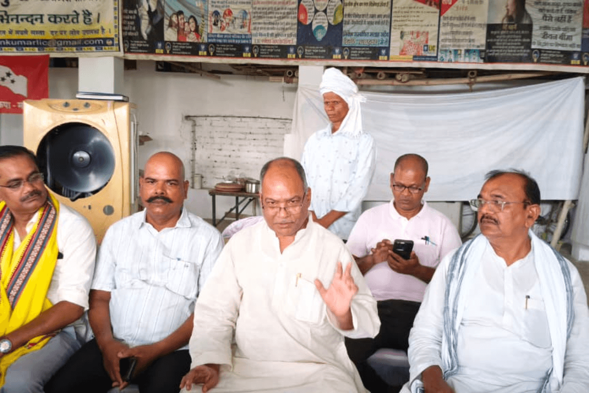 काराकाट सांसद राजा राम सिंह ने नीट पेपर लीक और बुलडोजर एक्शन पर उठाए सवाल; पवन सिंह को लेकर किया ये बड़ा दावा!