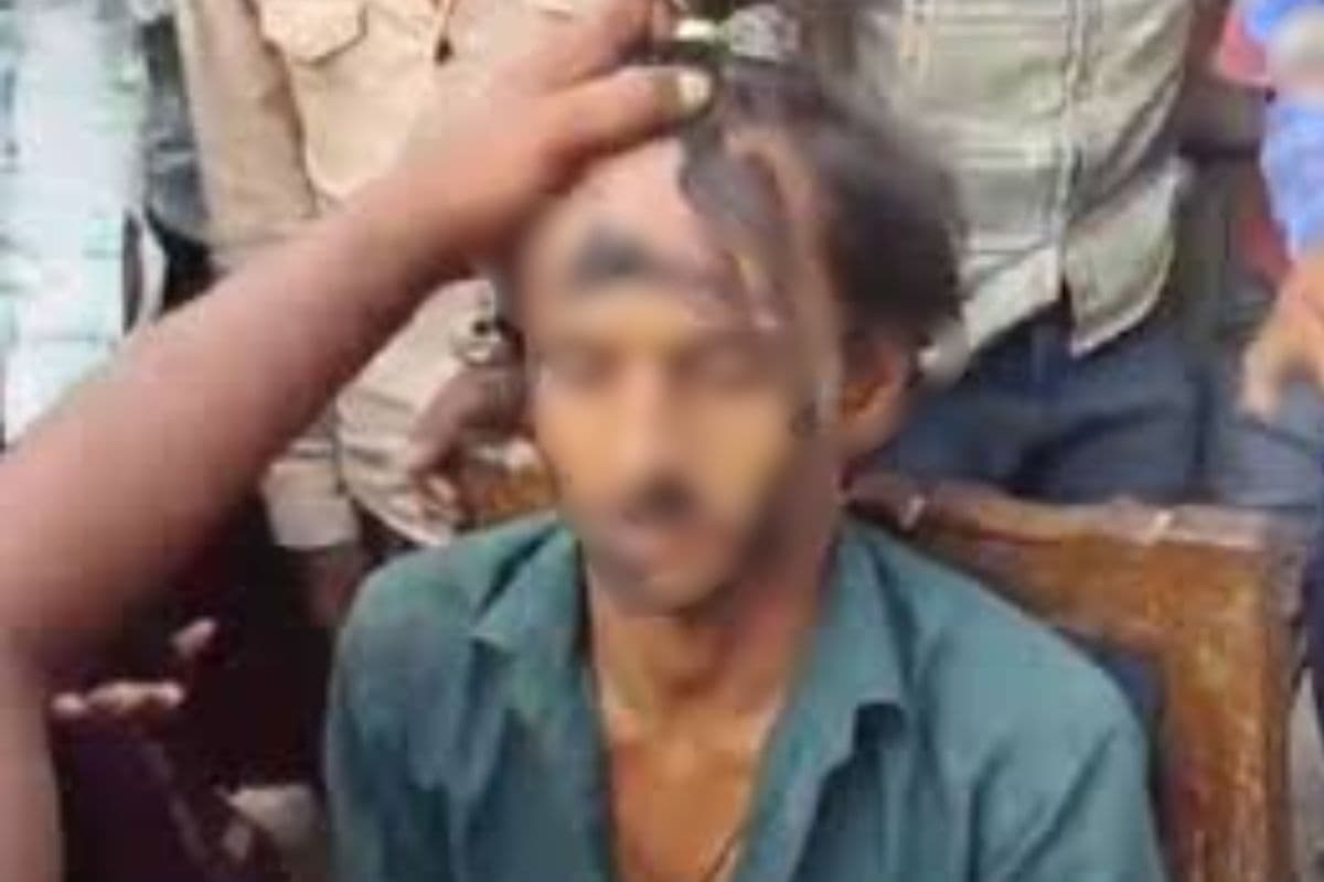 नवादा में युवक का सिर मुंडवाकर कालिख पोती, 14 नामजद समेत 20 अज्ञात पर केस दर्ज