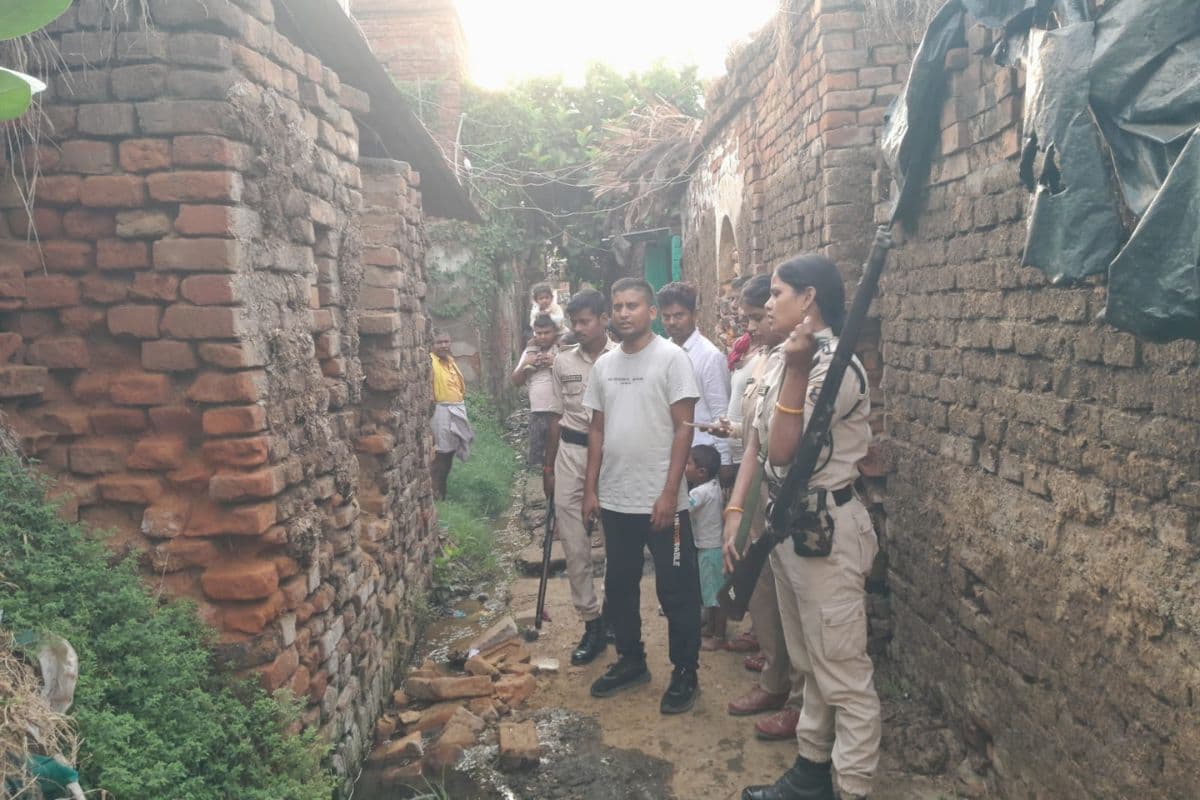 नालंदा: आटा चक्की मिल में सेंधमारी, अज्ञात चोरों ने उड़ाए करीब एक लाख रुपये के सामान