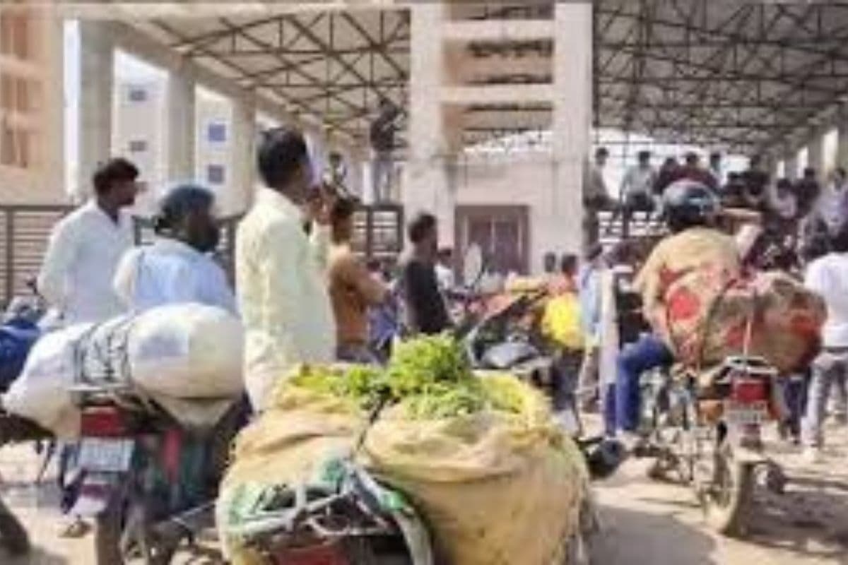 बिहारशरीफ बाजार समिति पर अतिक्रमण का कब्जा, जाम और अव्यवस्था से परेशान व्यापारी
