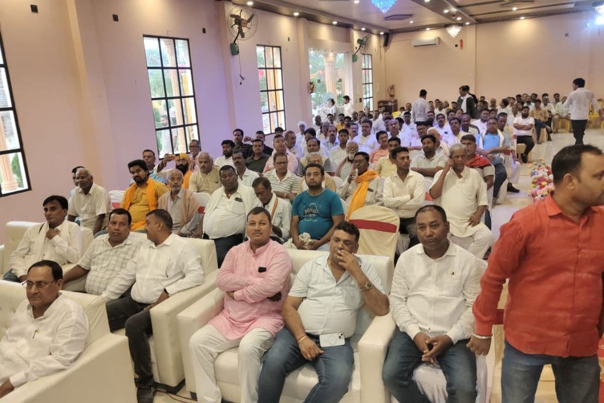 डॉ. बृज बिहारी प्रसाद को याद कर भावुक हुए समर्थक और नेता, पूर्व मंत्री को दी गई भावपूर्ण श्रद्धांजलि