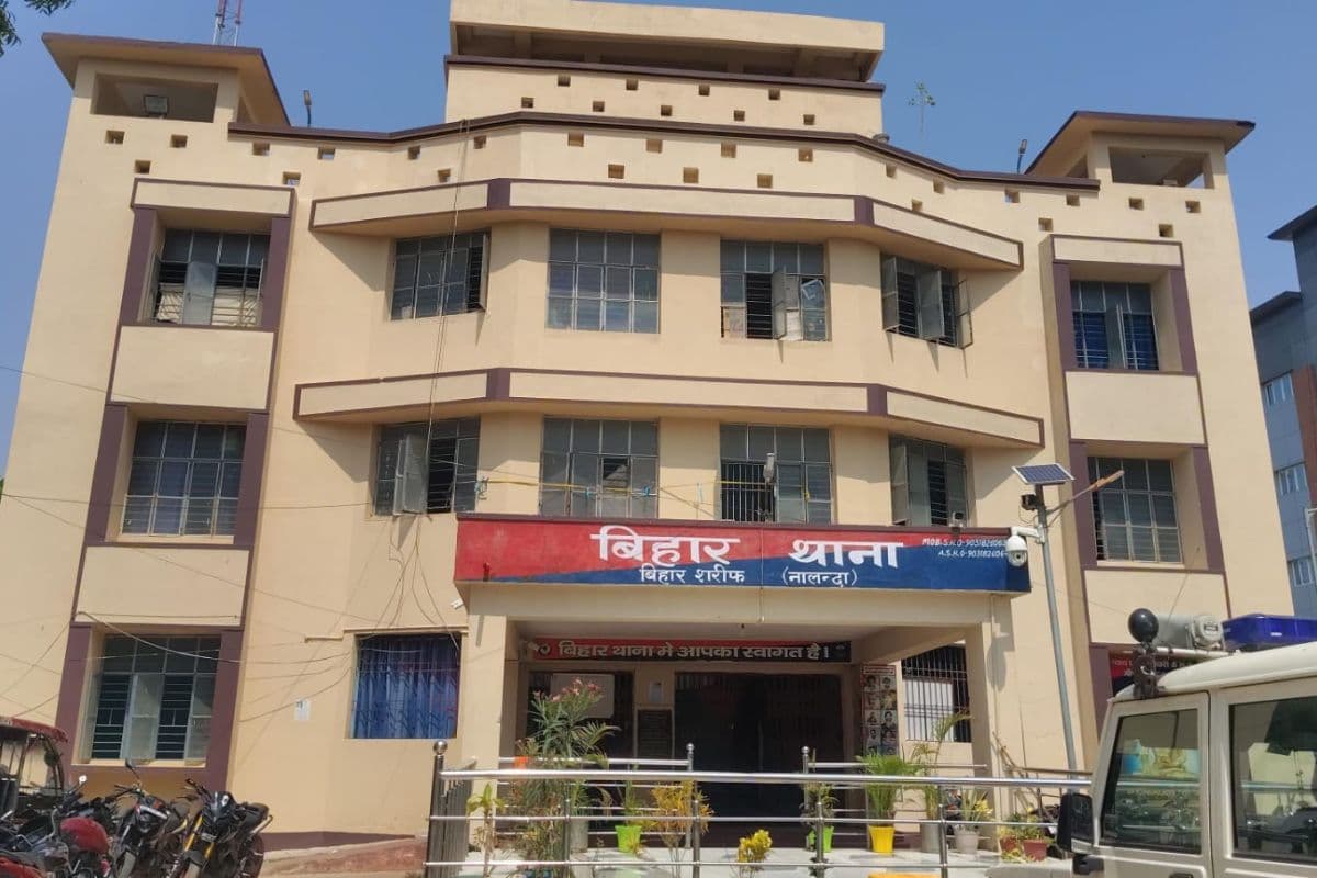 नालंदा में मिला 60 साल के वृद्ध का शव, मृतक की पहचान में जुटी पुलिस