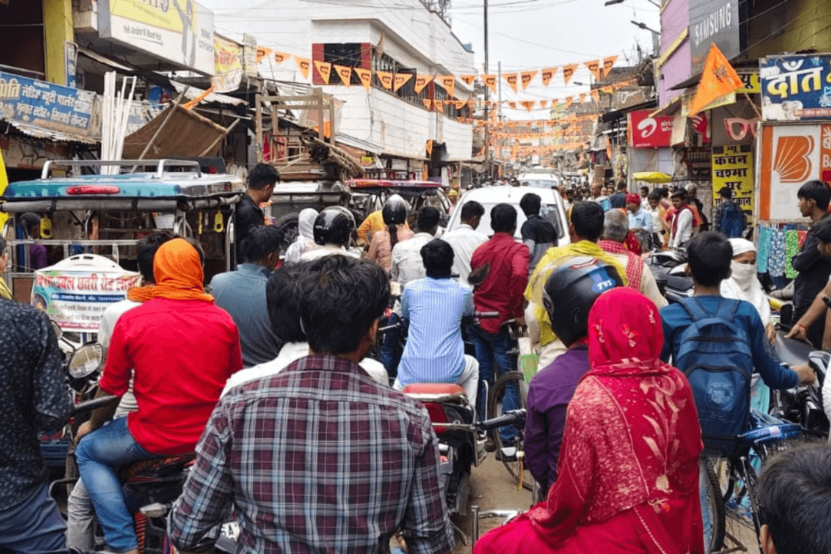 मोहर्रम से पहले नोखा बाजार में लग रहे जाम पर भड़के लोग, जदयू प्रखंड अध्यक्ष बोले "सिर्फ कागजों पर चलते हैं फरमान"