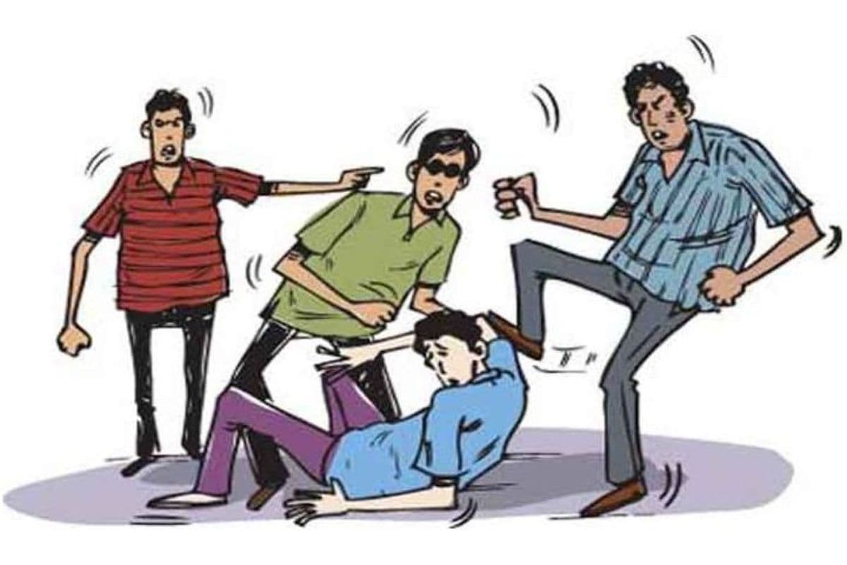 सड़क दुर्घटना के बाद सिरदला बाजार में बवाल, मारपीट मामले में दो लोग हिरासत में