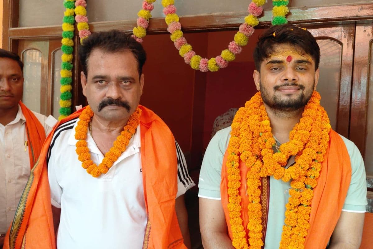 वैशाली के साकेत कुमार ने BPSC परीक्षा में मारी बाजी, प्रखंड आपूर्ति पदाधिकारी बन लालगंज का मान बढ़ाया