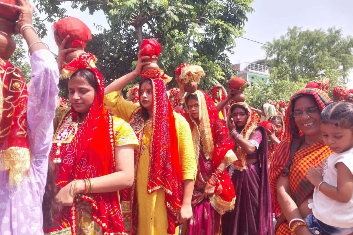 बेगूसराय में भक्ति का महासंगम, 351 कन्याओं ने निकाली कलश शोभायात्रा, राम-जानकी मंदिर में प्राण-प्रतिष्ठा शुरू