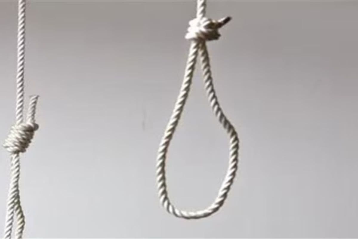 नालंदा में संदिग्ध हालात में 17 वर्षीय युवक की मौत, सीढ़ी टूटने से युवक फंसा, गर्दन के बल लटकने से मौत