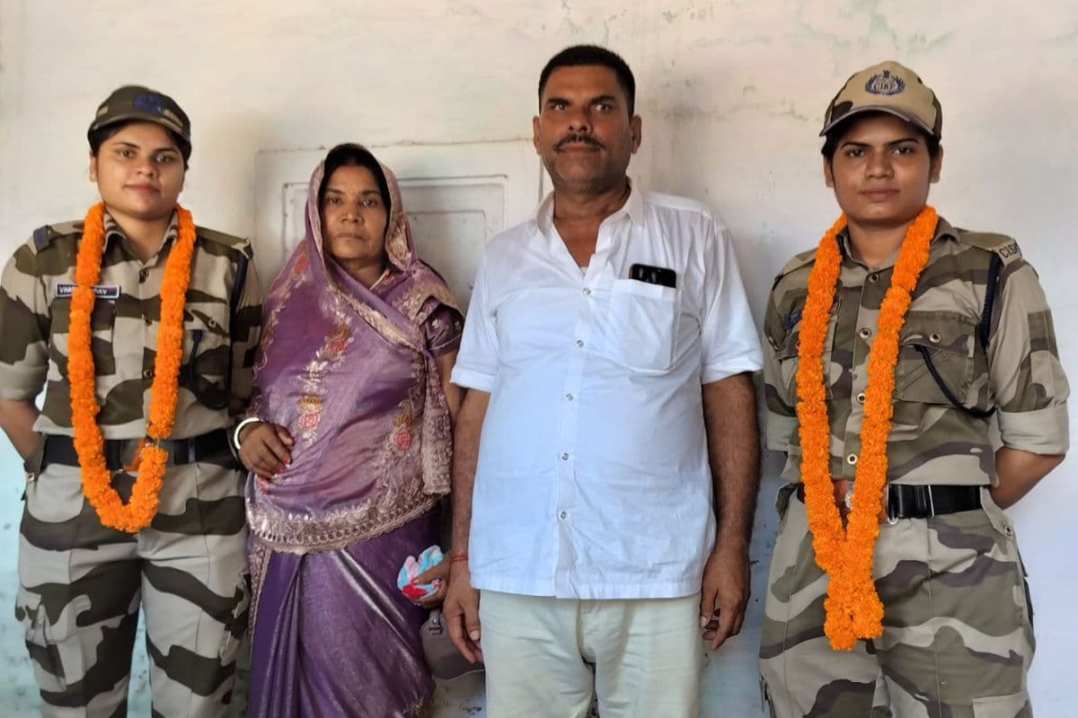 किसान की दो बेटियों ने रचा इतिहास, CISF में चयनित होकर बढ़ाया सीवान का मान