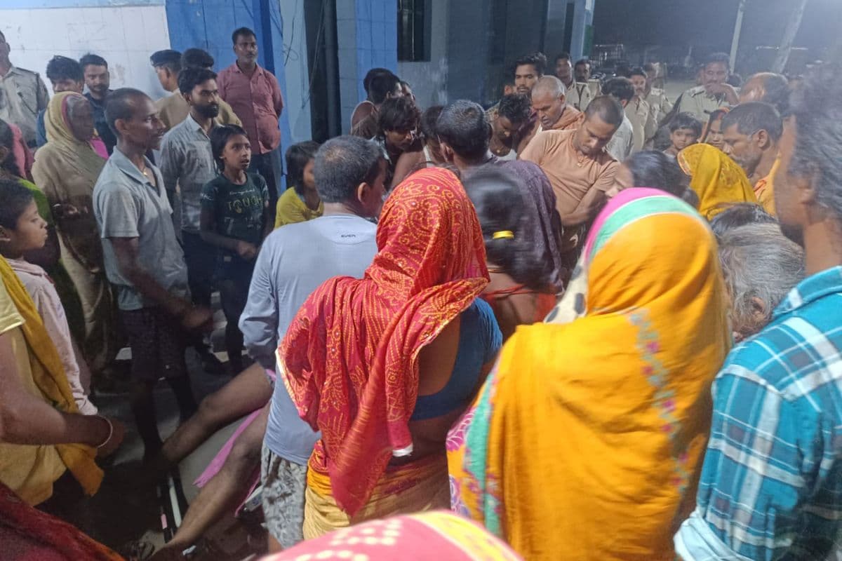 सर्पदंश पीड़ित की मौत के बाद अस्पताल में हंगामा, डॉक्टर समेत पांच स्वास्थ्यकर्मियों पर प्राथमिकी दर्ज