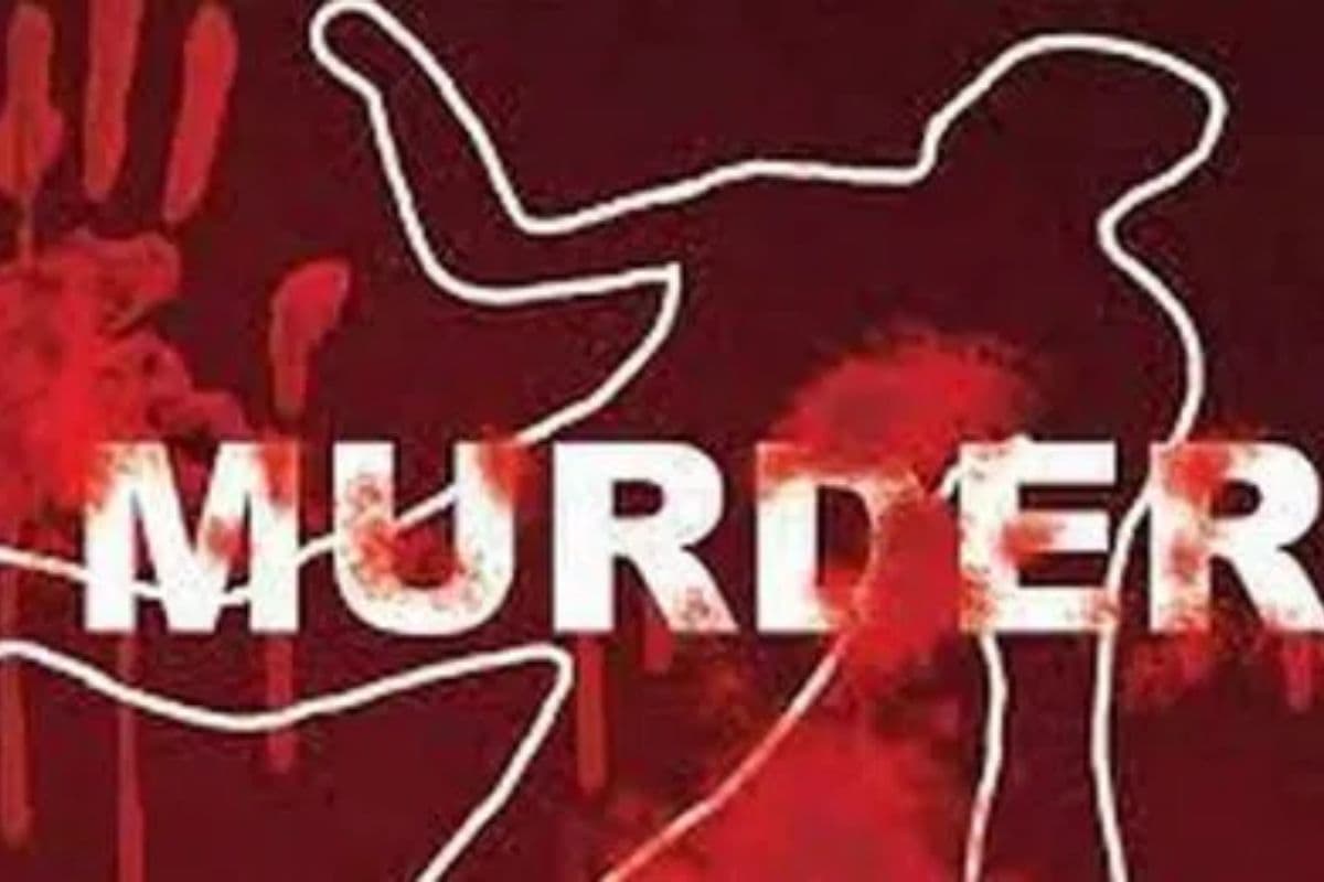 बिहार : बेगूसराय के गढ़पुरा में बोरे में बंद मिली युवती की लाश, तेज दुर्गंध से हुआ खुलासा