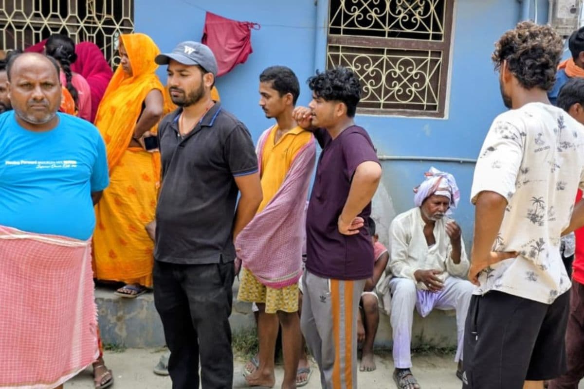सीवान में दर्दनाक हादसा, फ्रिज में प्लग लगाते समय करंट लगने से 19 वर्षीय युवक की मौत