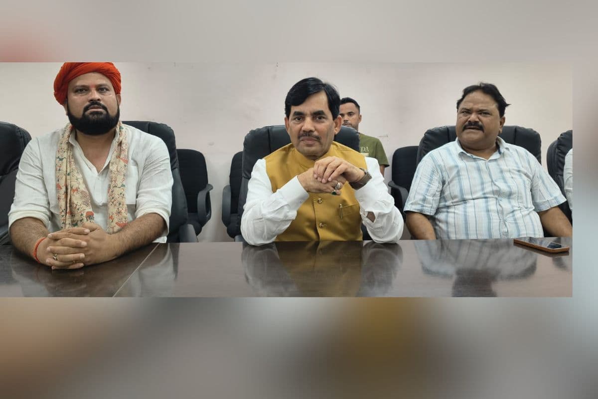 Bharat Tiwari Case: Shahnawaz Hussain says Bharat Tiwari Case: Shahnawaz Hussain says