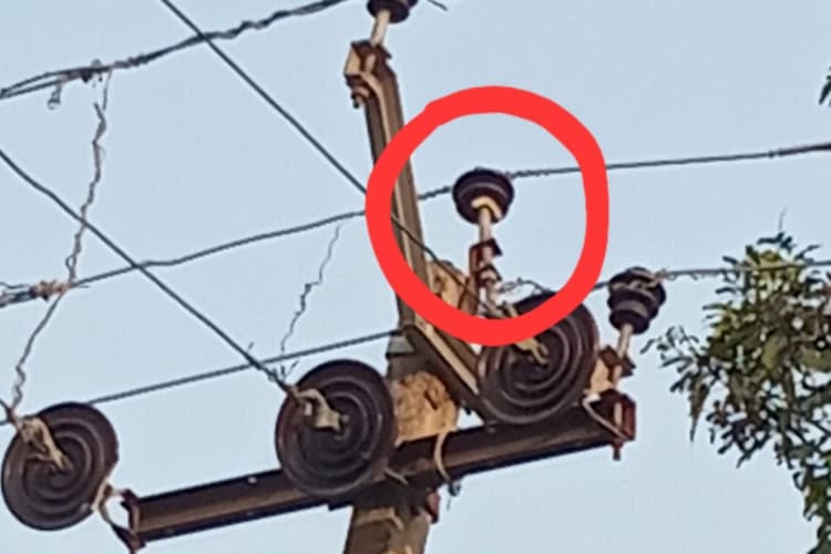 भीषण गर्मी में अघोषित बिजली कटौती से जोगबनी त्रस्त, ग्रामीण फीडर से जुड़े होने के कारण बार-बार आ रहा फॉल्ट