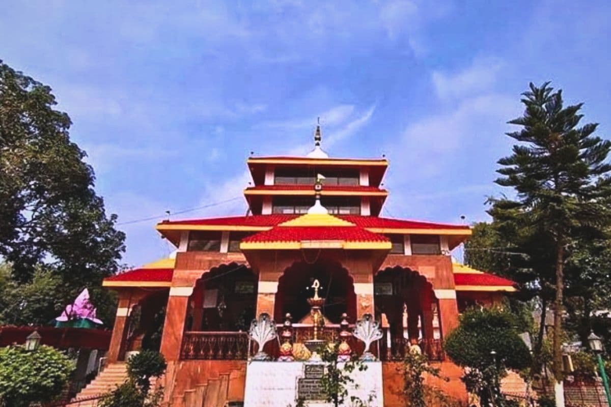 आज का दर्शन: सहरसा में मत्स्यगंधा परिसर स्थित रक्तकाली चौसठ योगिनी मंदिर