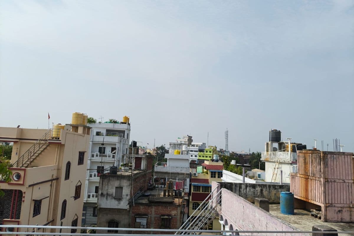 कटिहार में आज धूप-छांव के बीच हल्की बारिश का पूर्वानुमान; अधिकतम तापमान 35 डिग्री, जानें अगले 3 दिनों का हाल