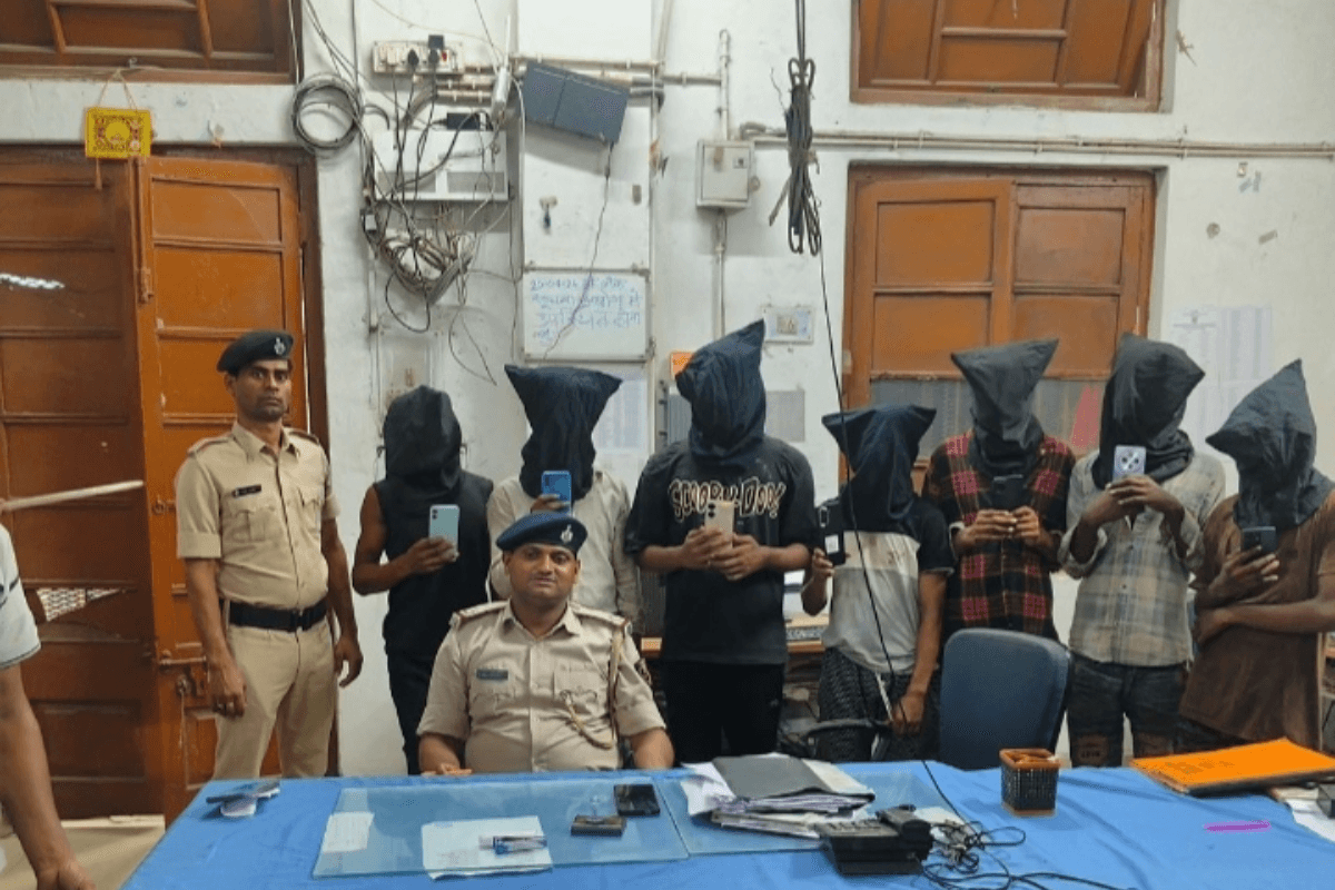 पटना जंक्शन पर सक्रिय चोर गिरोह का भंडाफोड़, 7 आरोपी गिरफ्तार, कई मोबाइल बरामद