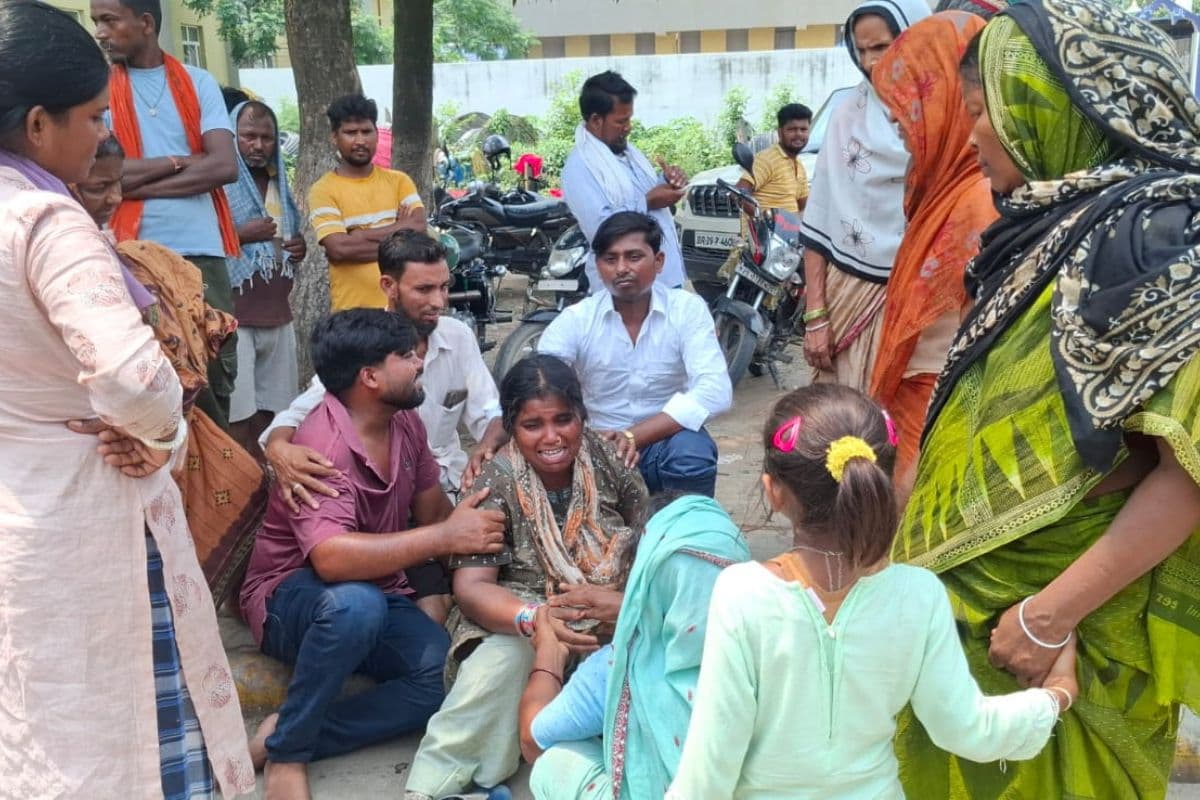 डगरुआ में दर्दनाक हादसा, स्नान के बाद पानी का मोटर बंद करने गए व्यक्ति की करंट लगने से मौत, परिवार में कोहराम