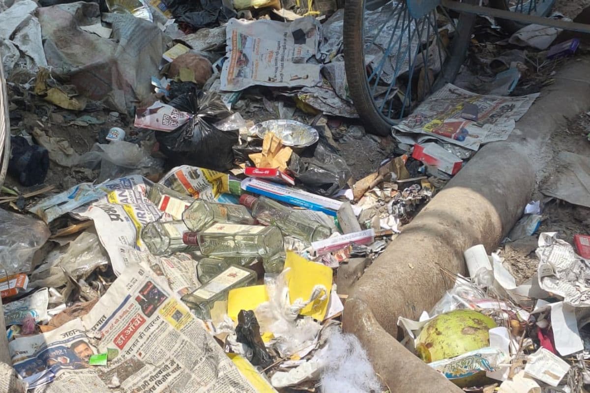 शराबबंदी की सच्चाई या सिस्टम की चूक? अस्पताल मोड़ पर दिखा चौंकाने वाला नजारा