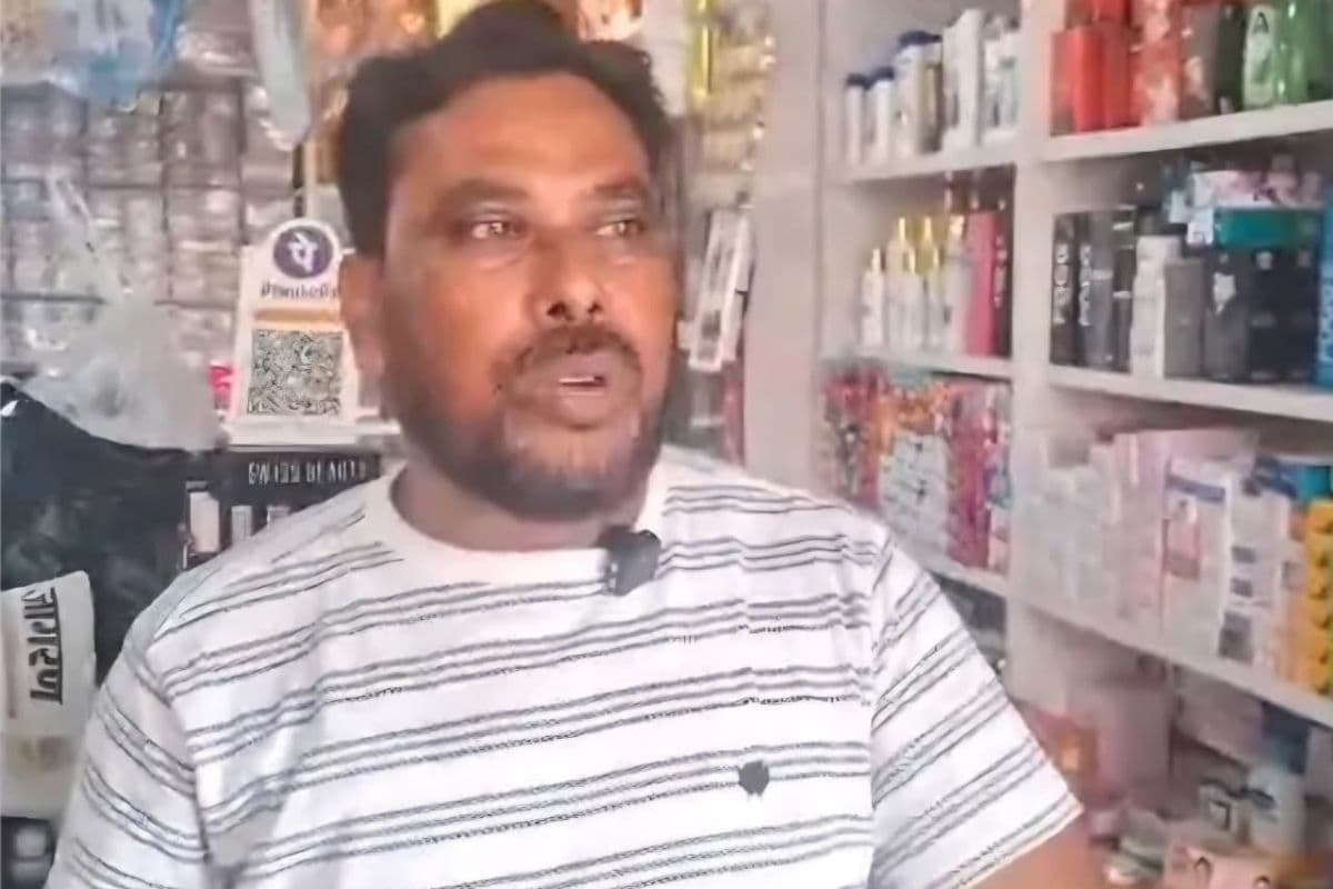 हटिया रोड की कॉस्मेटिक दुकान में शटर काट कर ₹75 हजार की चोरी, एक आरोपी गिरफ्तार