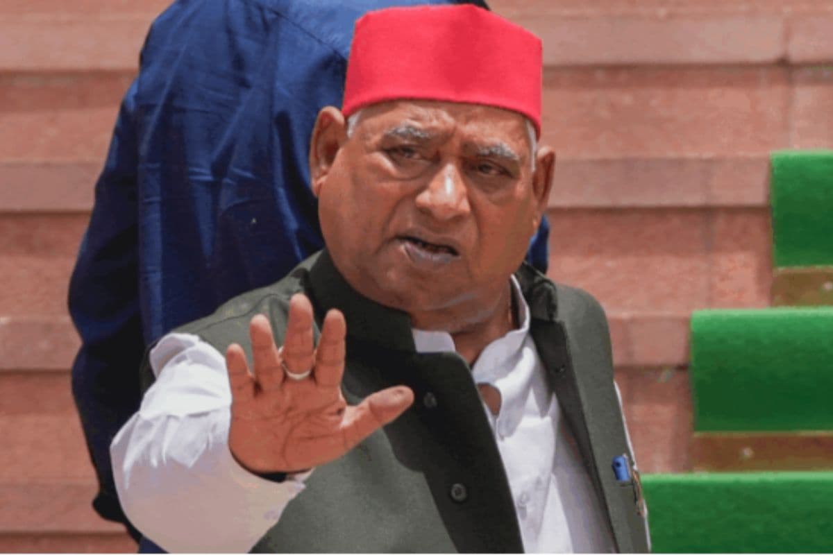 सपा सांसद अवधेश ने भाजपा पर कसा तंज, कहा- चुनाव से पहले हार की डर से बौखलाई बीजेपी