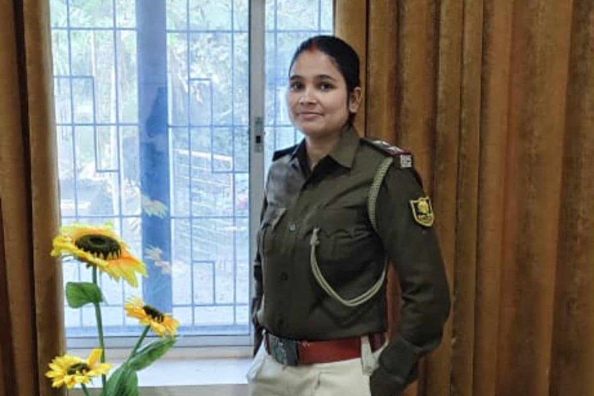 बंदना बनीं आयर थानाध्यक्ष, कहा-क्षेत्र में शांति व सुरक्षा का माहौल कायम रखा जाएगा