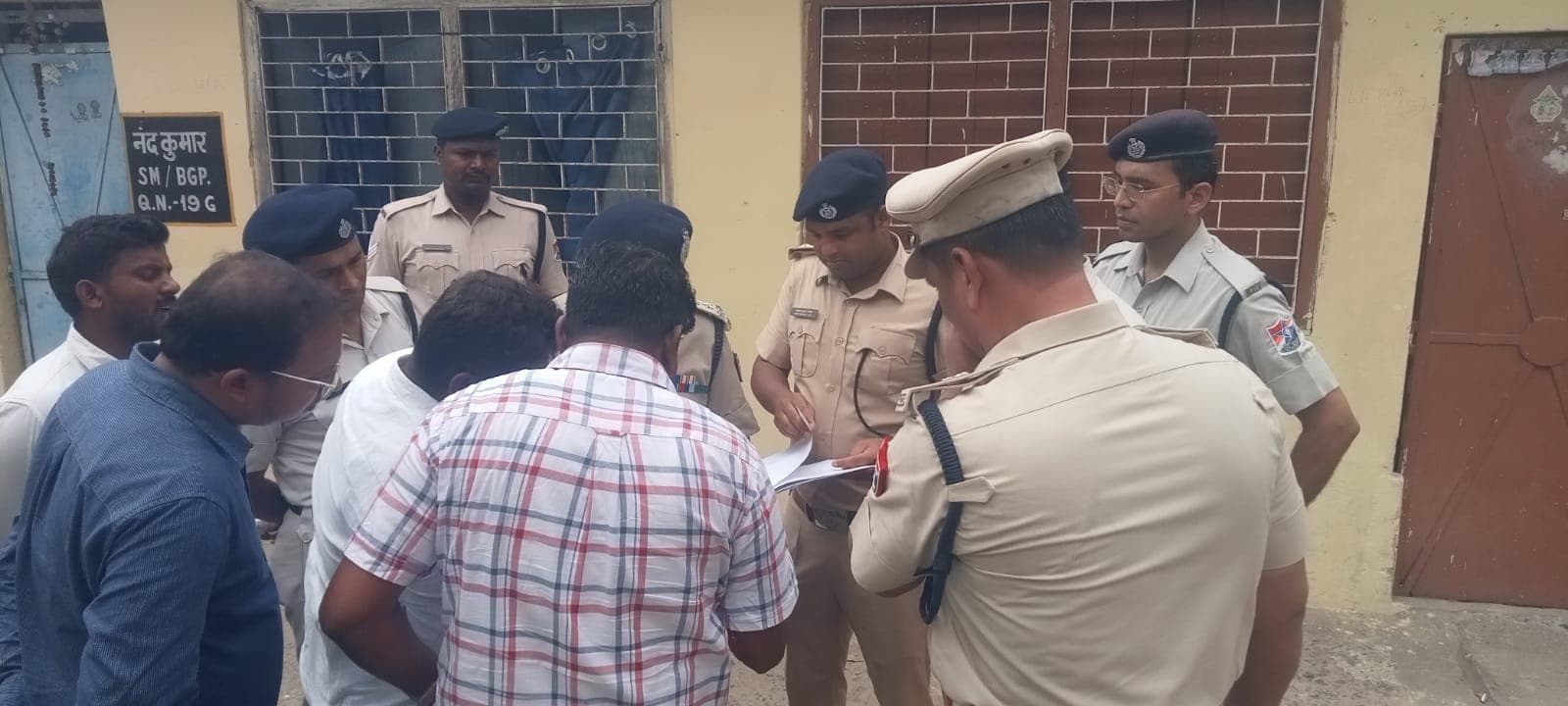 भागलपुर स्टेशन पर बनने वाले स्थायी होल्डिंग एरिया का एडीआरएम ने किया निरीक्षण