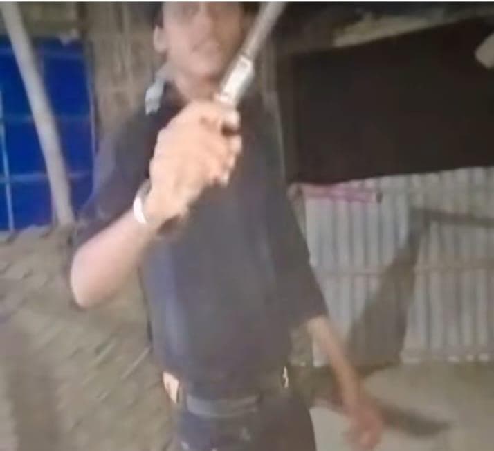 सोशल मीडिया पर कट्टा लहराकर वीडियो बनाना पड़ा महंगा, युवक गिरफ्तार