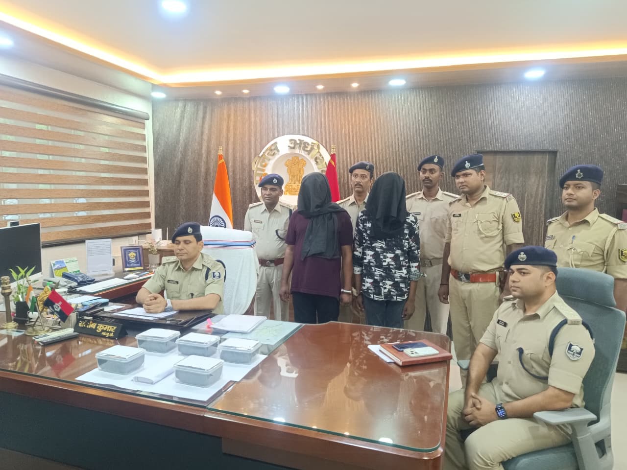 किशनगंज पुलिस की सफलता : 4.70 करोड़ की स्मैक बरामद, दो अंतरराज्यीय तस्कर गिरफ्तार