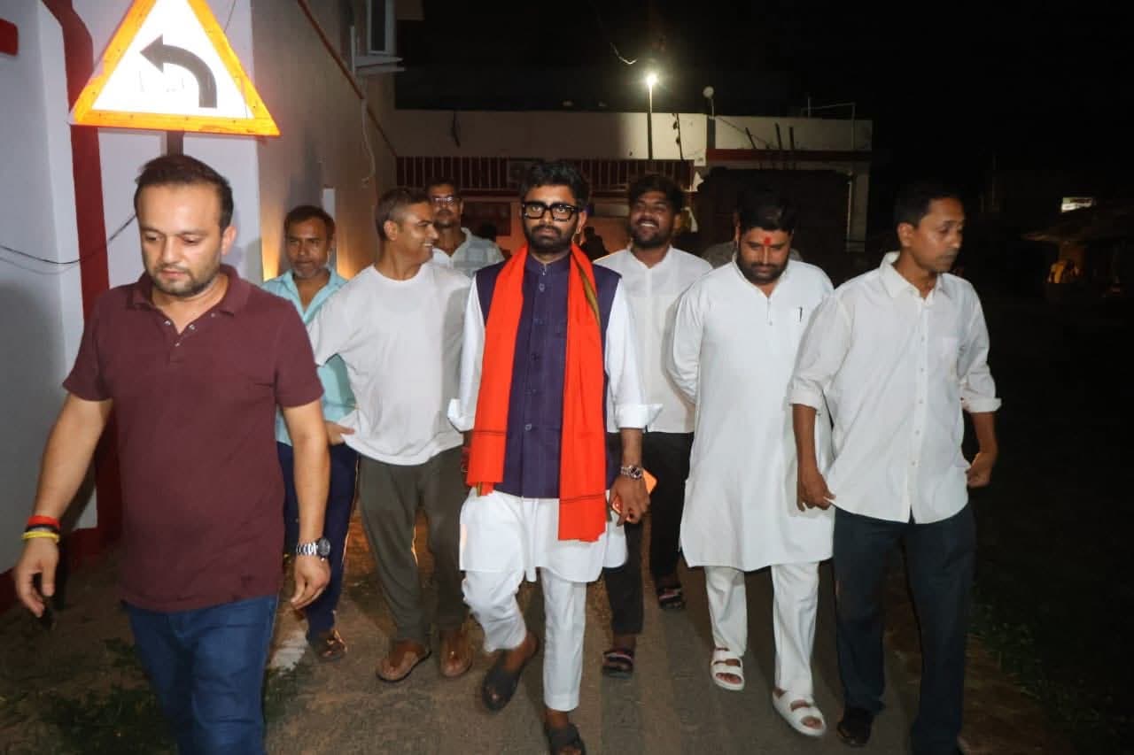 भारत में सनातन धर्म का हो रहा पुनर्जागरण, पूरी दुनिया की टिकी है नजर : अभिषेक ब्रह्मचारी भारत में सनातन धर्म का हो रहा पुनर्जागरण, पूरी दुनिया की टिकी है नजर : ब्रह्मचारी