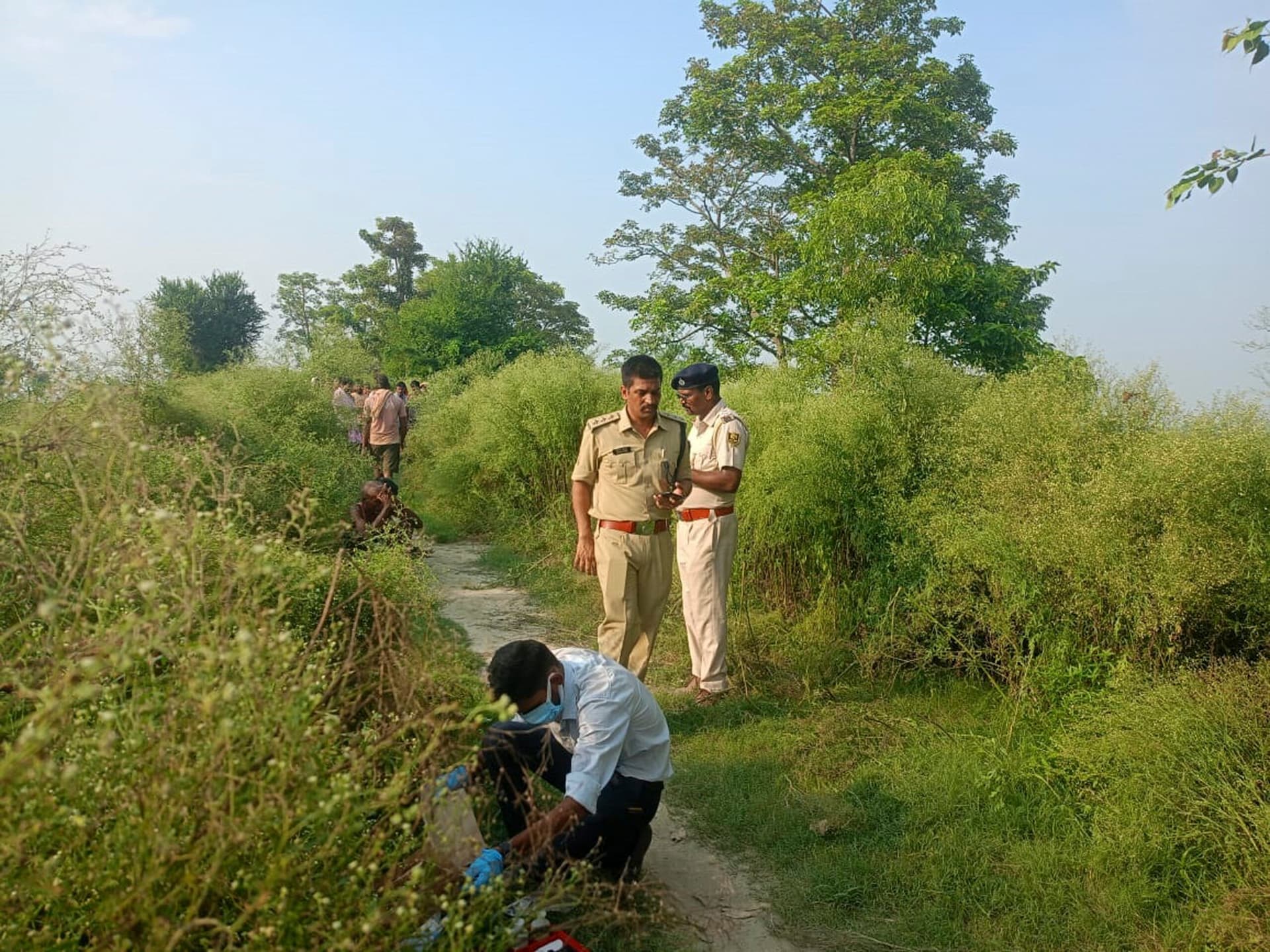24 घंटे से लापता किशोर की गला रेतकर हत्या, नहर किनारे मिला शव