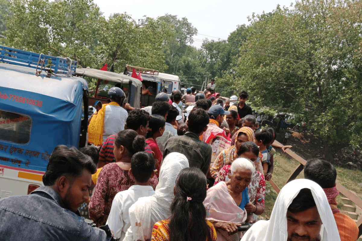 कलेर में अंग्रेजों के जमाने का सोन नहर पुल हुआ जर्जर, मलमास मेले के जाम से हादसे का डर