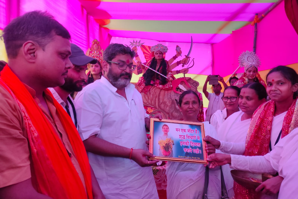 अरवल के मधुश्रवा मेले में पहली बार साकार हुआ 12 ज्योतिर्लिंगों का दिव्य दर्शन, उमड़ी श्रद्धालुओं की भारी भीड़
