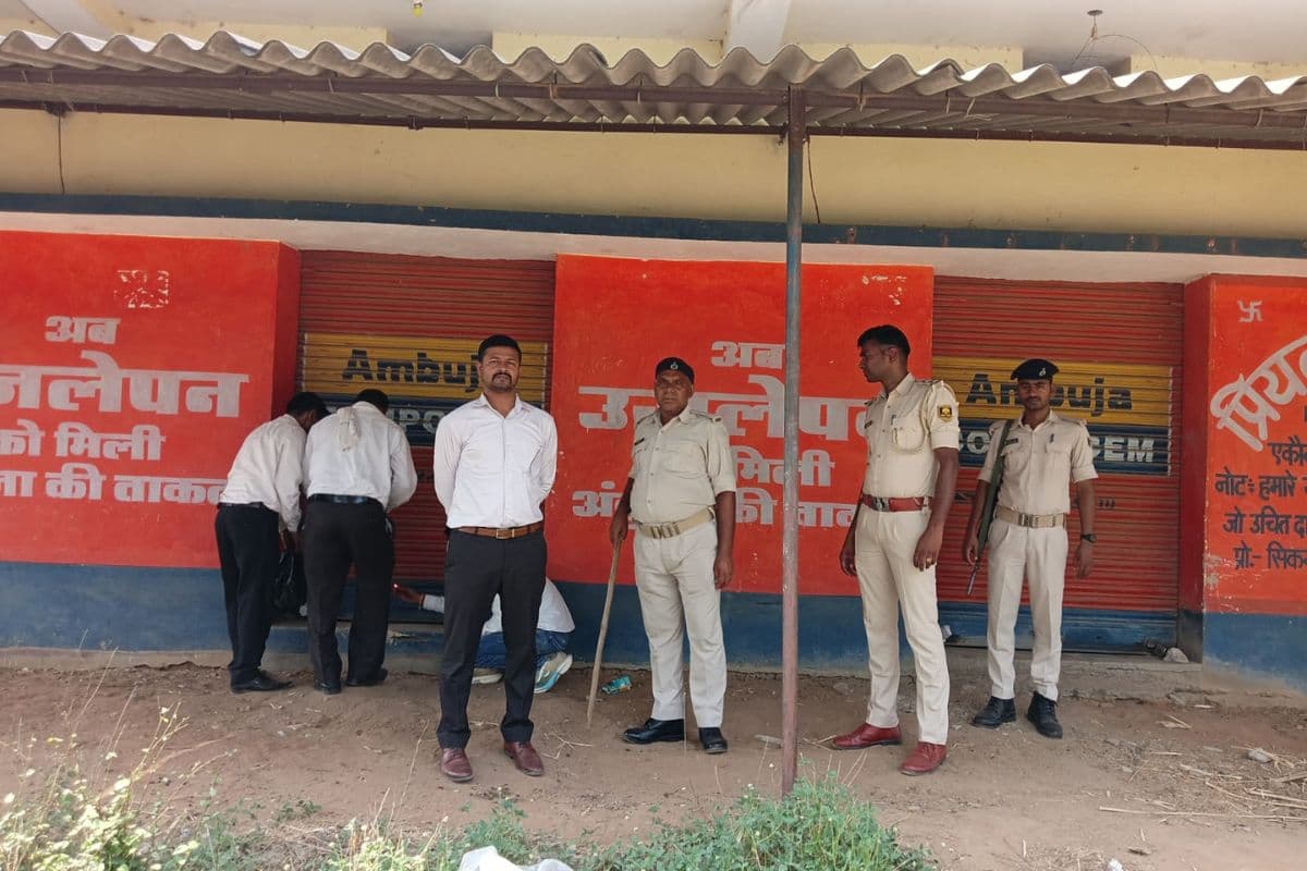 औरंगाबाद में खाद की कालाबाजारी पर कृषि विभाग का बड़ा एक्शन, गोदाम सील, लाइसेंस रद्द करने की अनुशंसा