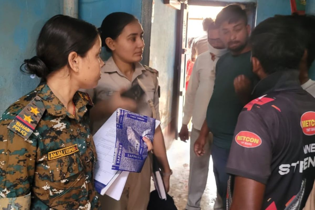 लव मैरिज का दर्दनाक अंत!, औरंगाबाद में पति ने लोहे की रॉड से ले ली पत्नी की जान