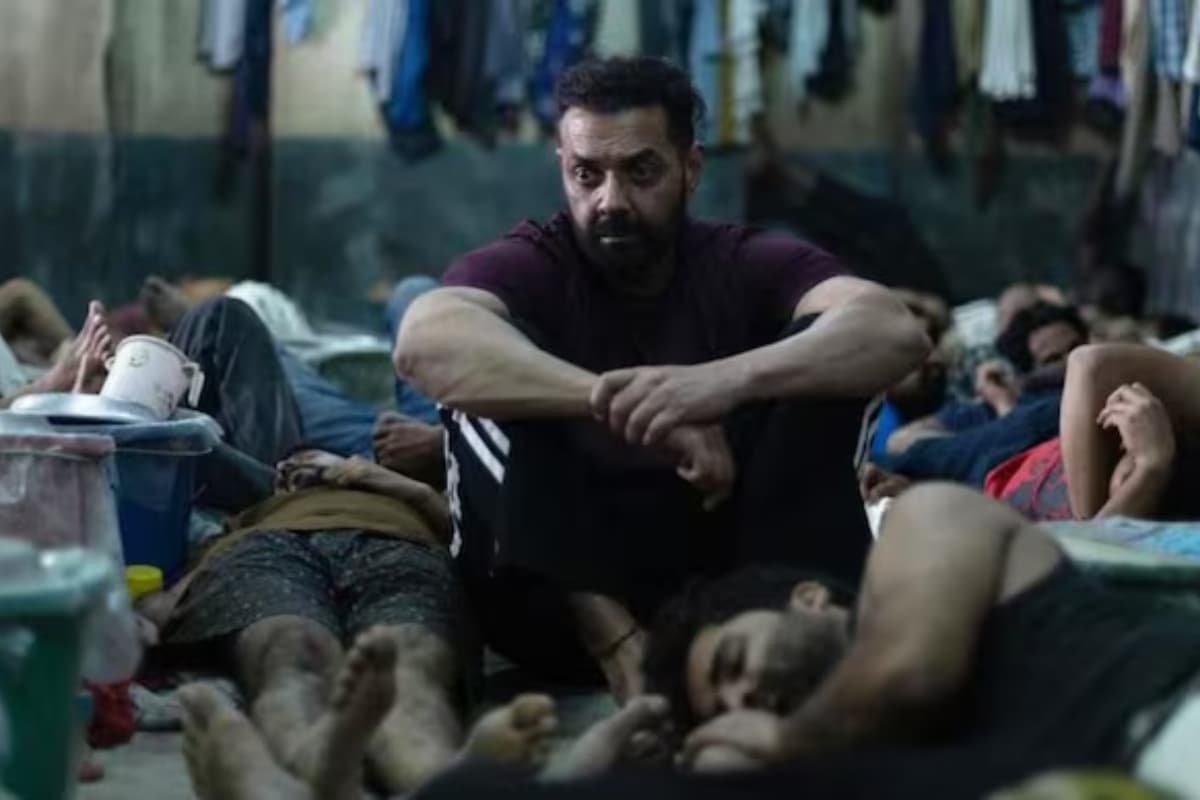 Bandar Box Office Collection Day 2: टिकट खिड़की पर स्ट्रगल कर रही है 'बंदर', कमाई देख होंगे हैरान
