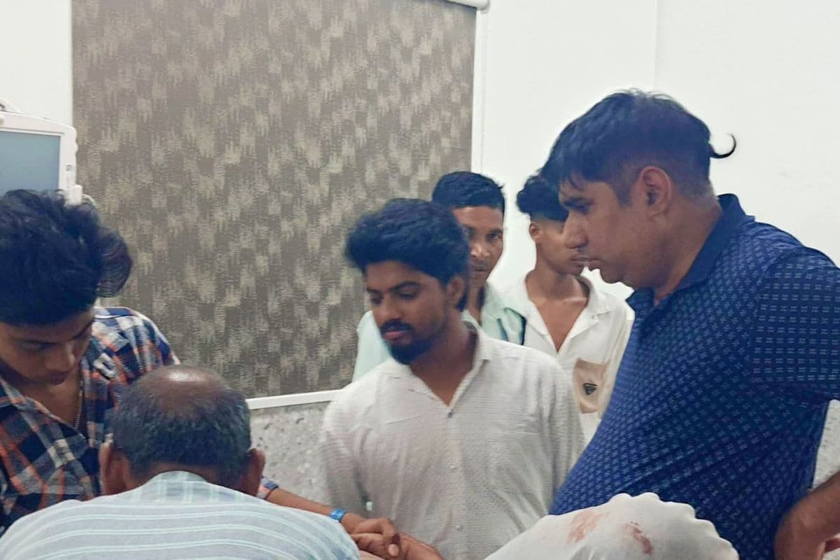 छुट्टी मनाने मायके आ रहा परिवार हादसे का शिकार, पति-पत्नी और मासूम घायल