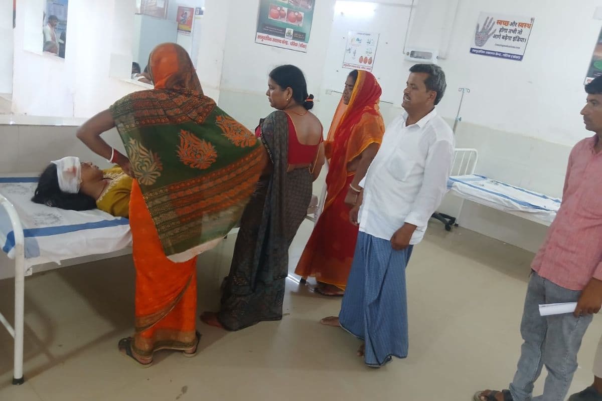 रब्बीडीह के पास दो बाइकों की टक्कर में महिला सहित तीन लोग घायल