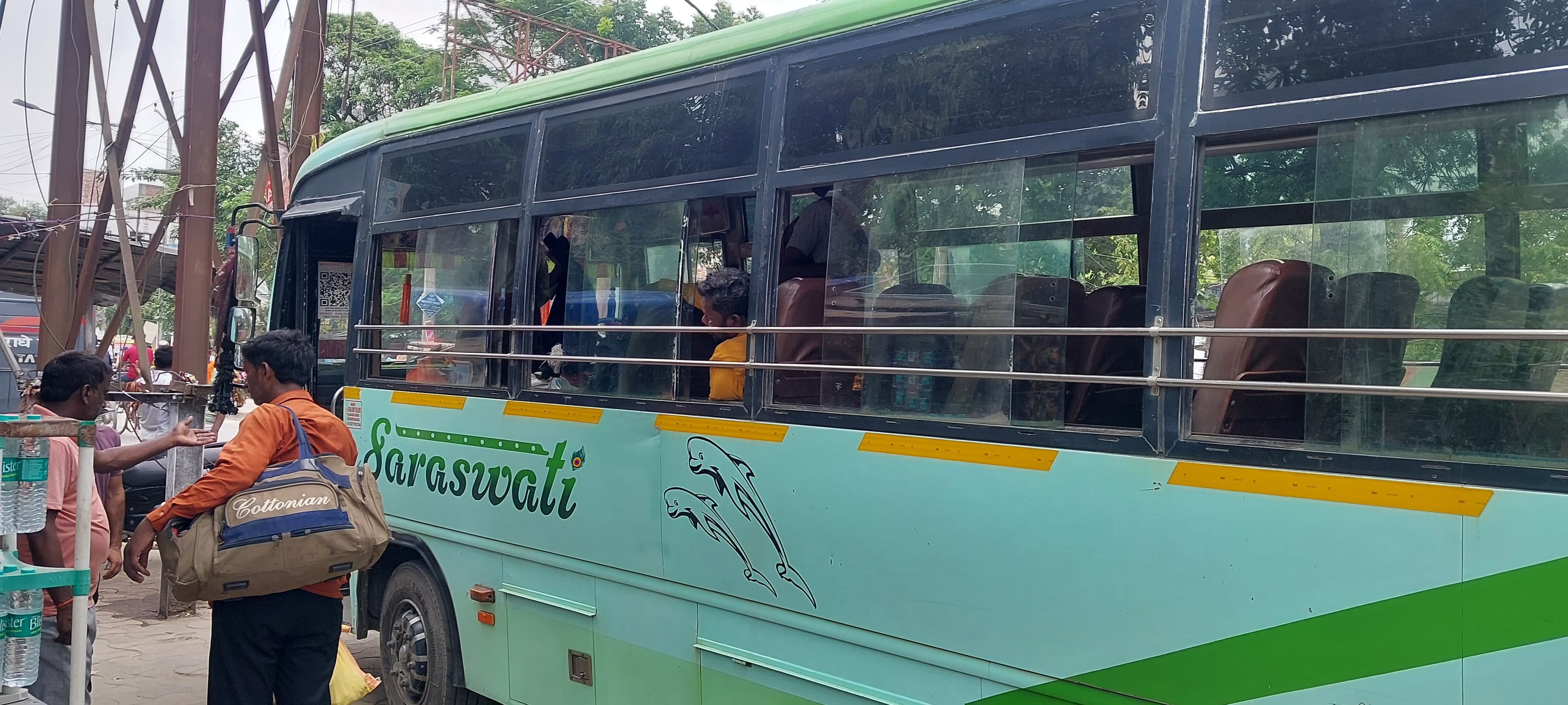 डीजल-पेट्रोल महंगा होने पर एक जून बढ़ा बसों का किराया