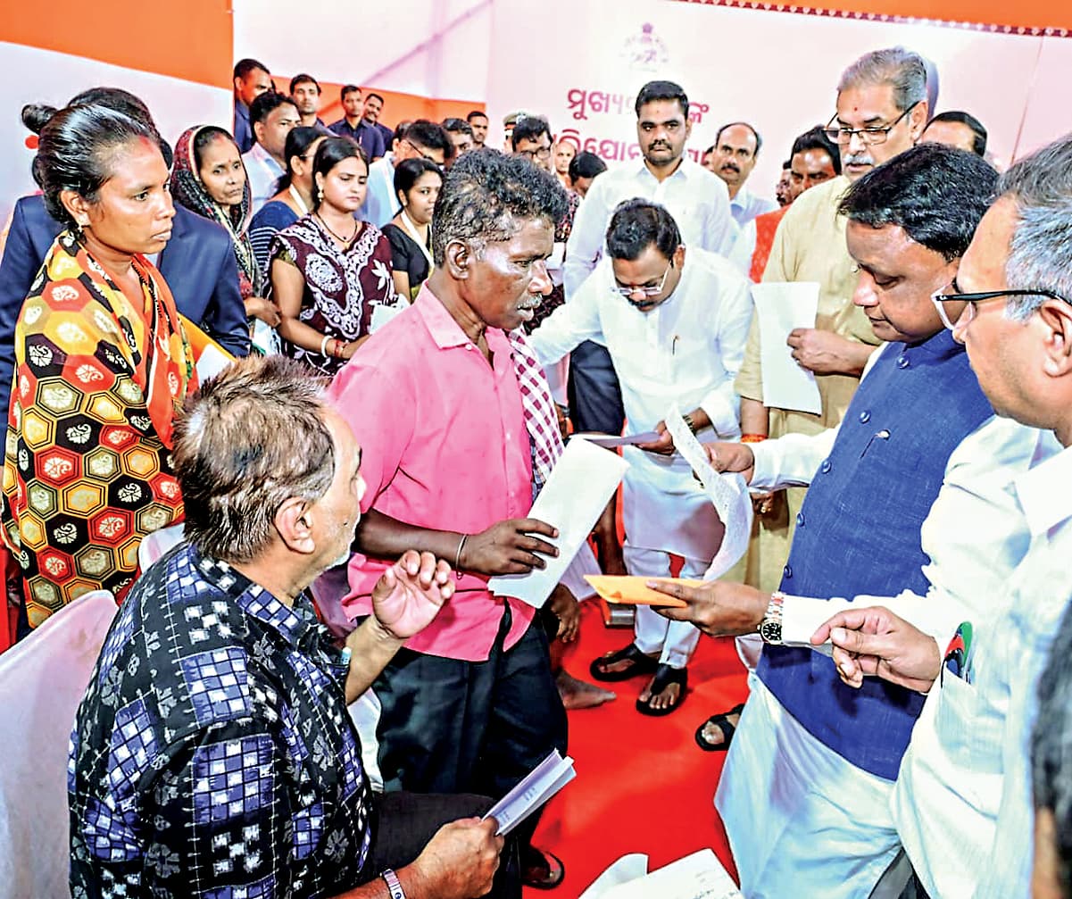 Bhubaneswar News: आम लोग सरकार तक पहुंचा रहे समस्याएं, बढ़ी पारदर्शिता : मोहन माझी