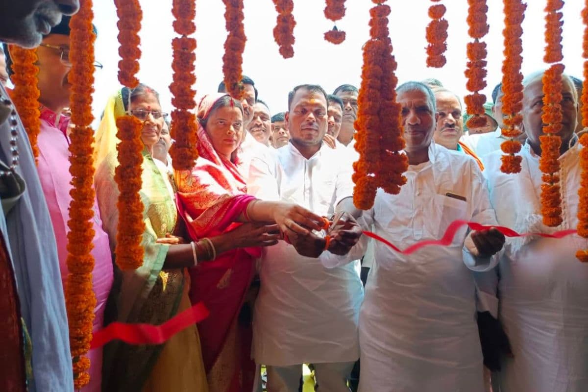 जमदाहा में पंचायत सरकार भवन का हो गया उदघाटन, अब एक ही छत के नीचे मिलेंगी सभी सुविधाएं