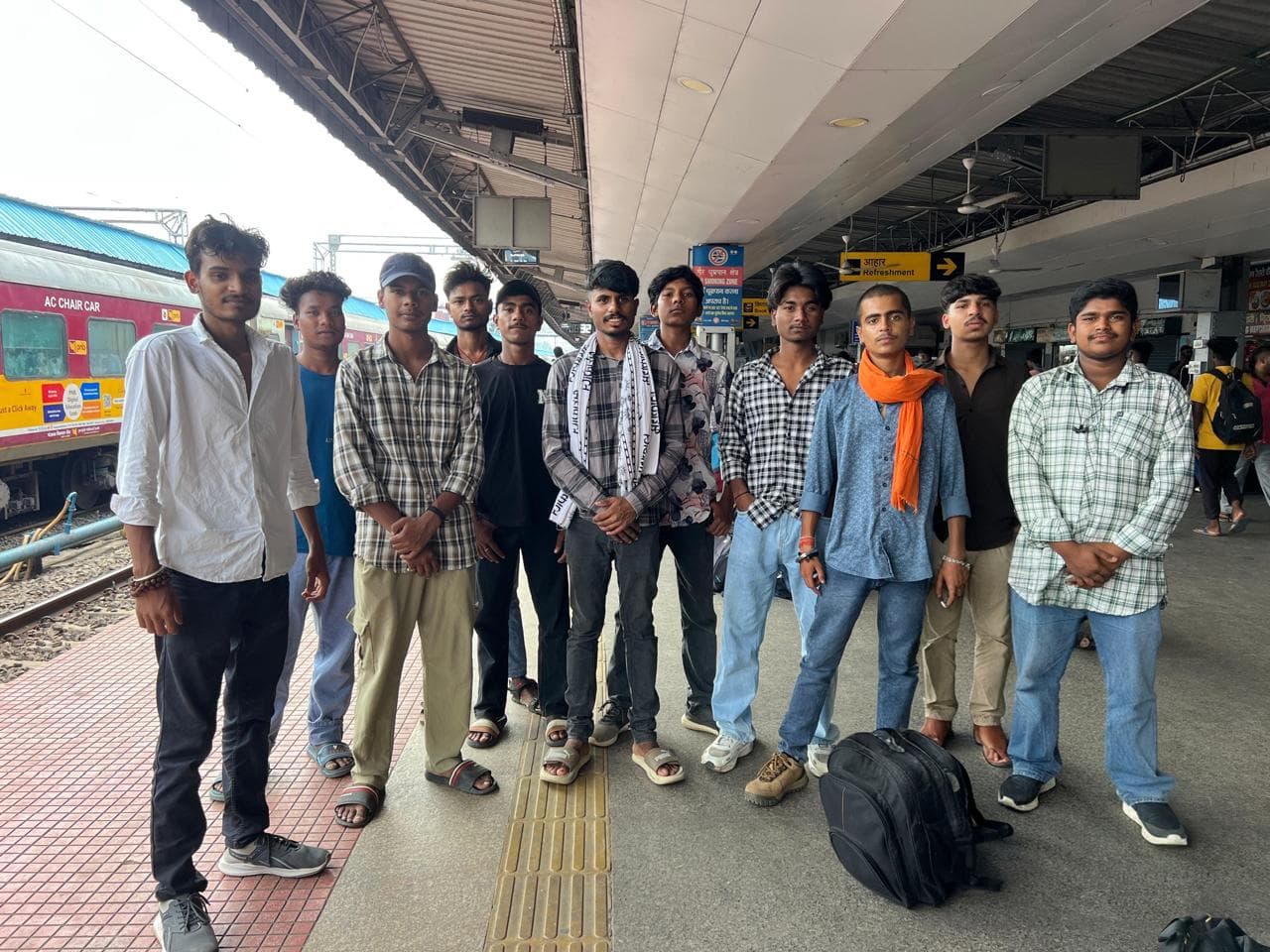 प्रशिक्षण के लिए बजरंग दल की टीम रवाना