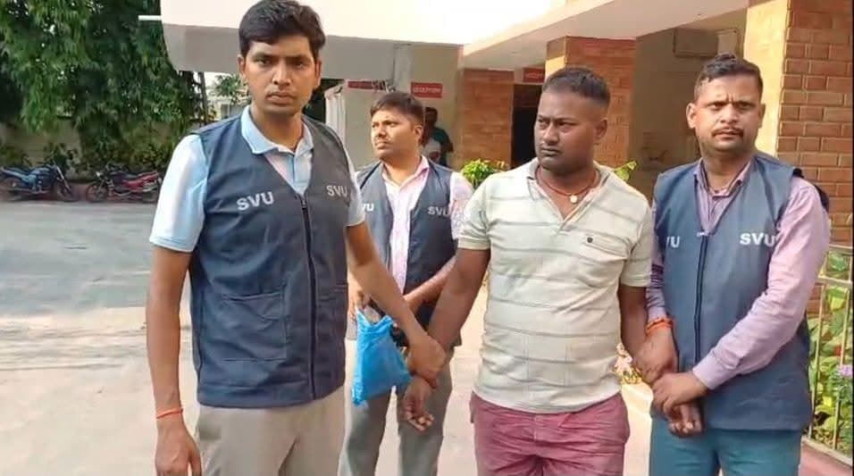 झाझा थाना का सरकारी चालक 12 हजार रुपये रिश्वत लेते गिरफ्तार, निगरानी टीम ने रंगे हाथ दबोचा