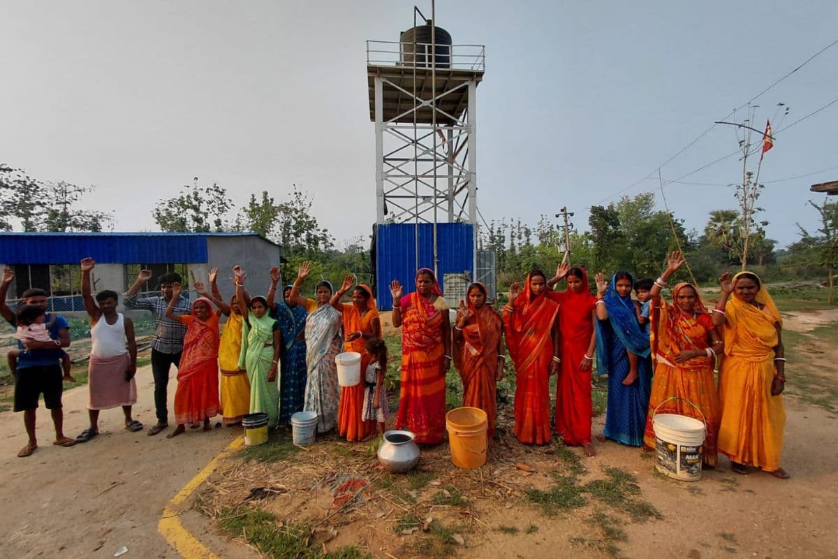कटोरिया की बसमत्ता पंचायत में पानी के लिए हाहाकार, जलमीनार बंद होने पर ग्रामीणों का फूटा गुस्सा