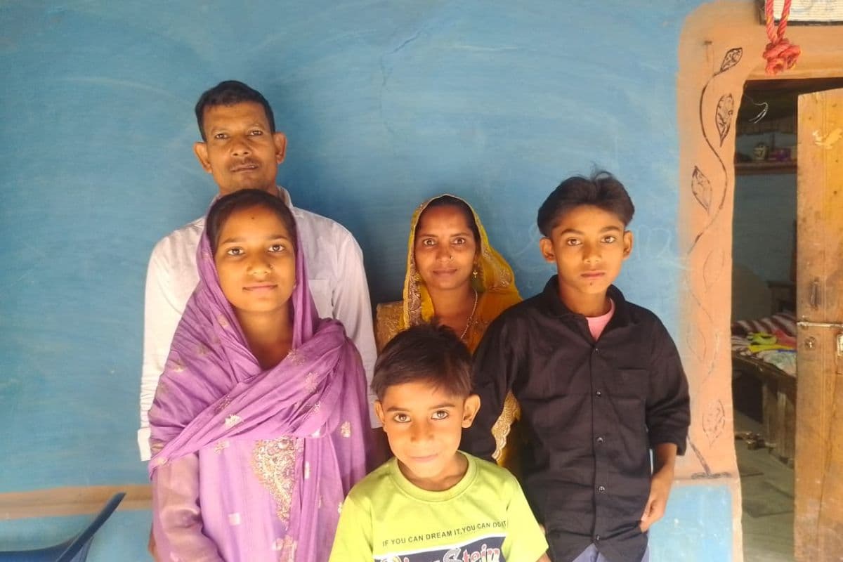 बौंसी में 30 साल बाद लौटा बिछड़ा बेटा, सोशल मीडिया ने निभायी बड़ी भूमिका