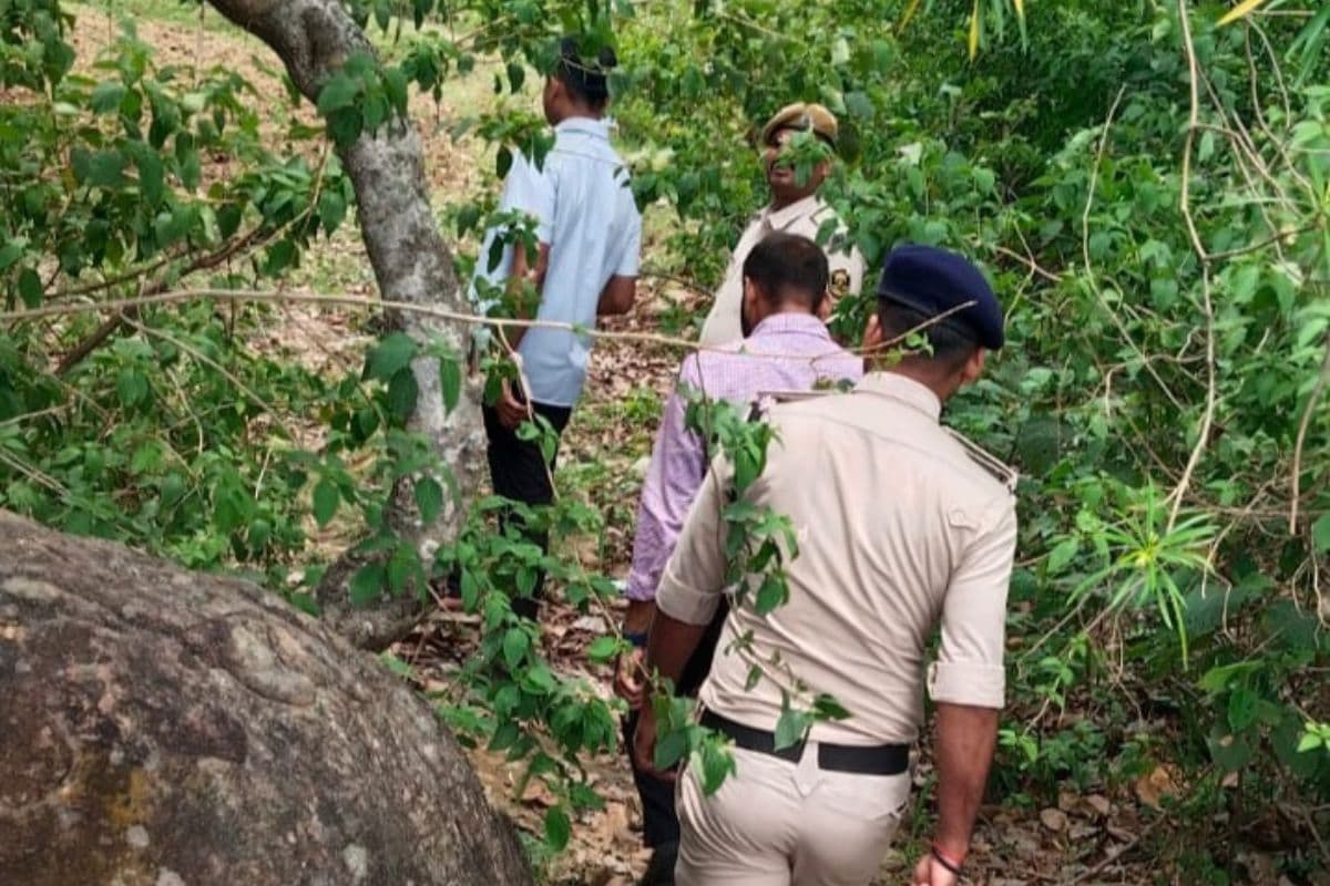 सुईया पुलिस ने तीन फरार वारंटियों को गिरफ्तार कर भेजा बांका कोर्ट