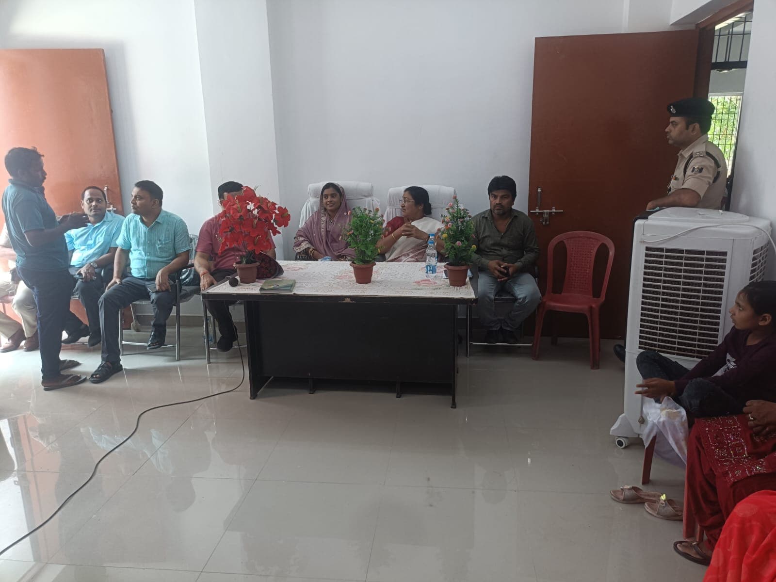 पंचायत सरकार भवन का विधायक ने किया उद्घाटन
