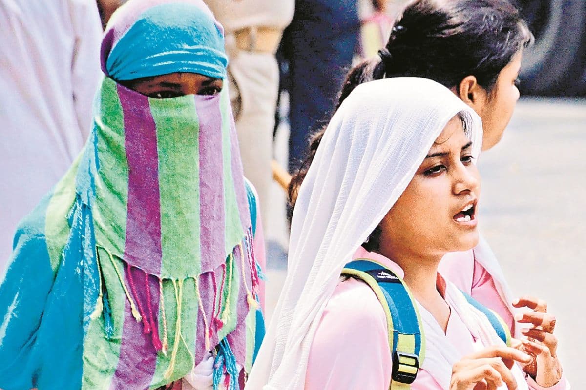 लखीसराय में सुबह से ही सूरजदेव ने दिखाया तीखा तेवर